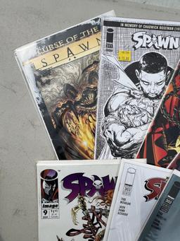 Comic Book Spawn Collection lot 10 NF