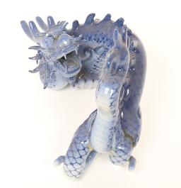 Chinese Porcelain Blue & White Dragon