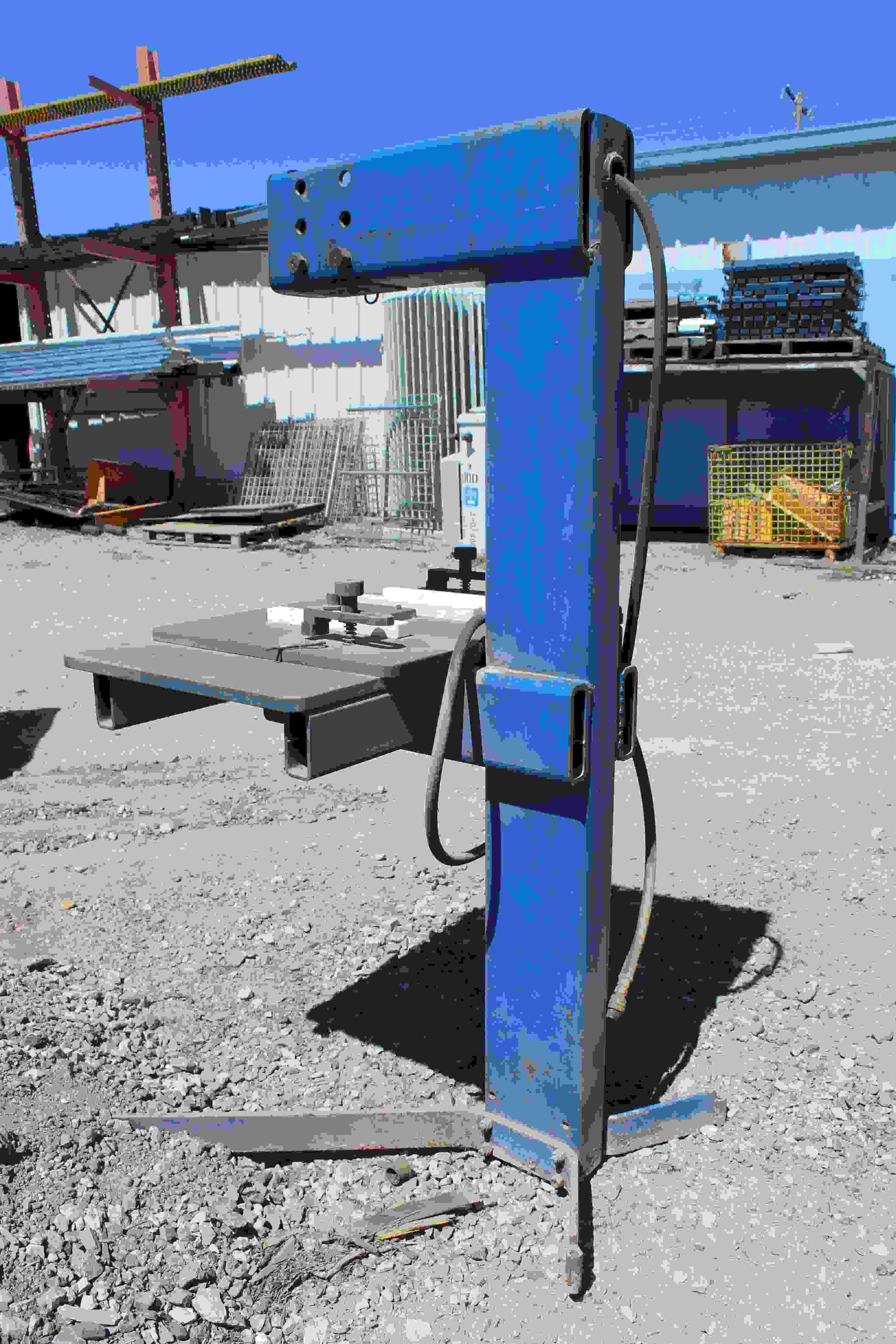 Machinery Stand