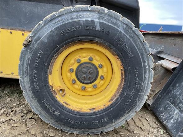 New Holland LS180.B SKid Steer