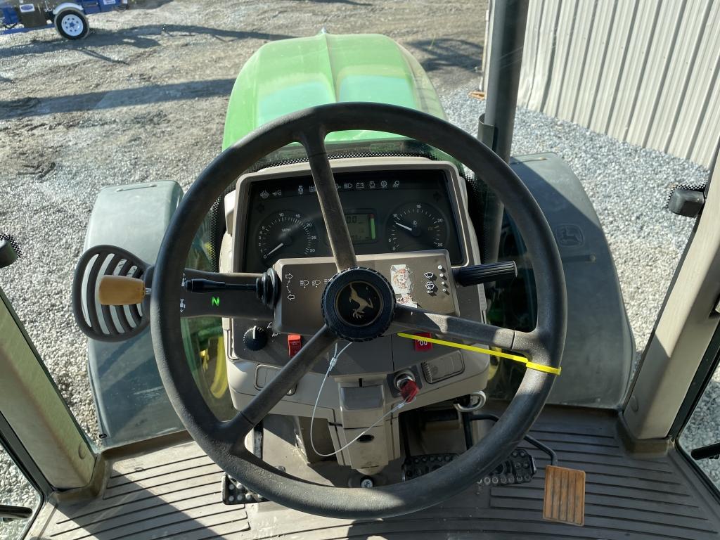 John Deere 7130 Tractor