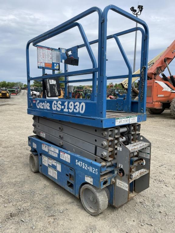 Genie GS-1930 Scissor Lift