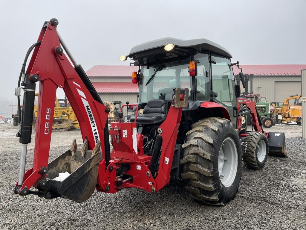 Massey Ferguson 1755M Tractor