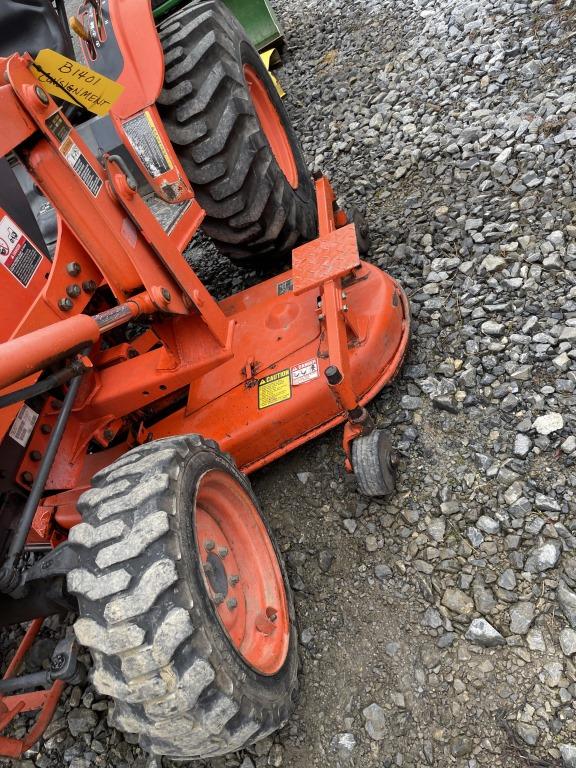 Kubota B7800 Tractor