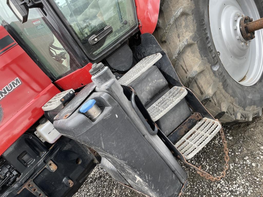 Case IH Magnum 210 Tractor