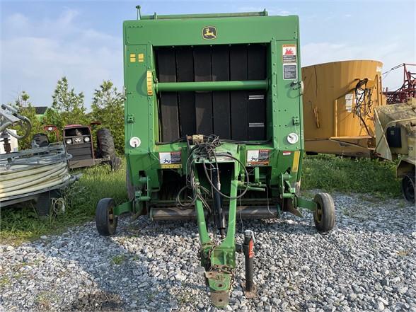 John Deere 449 MegaWidePlus Round Baler