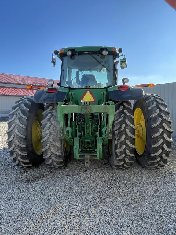 John Deere 8320 Tractor