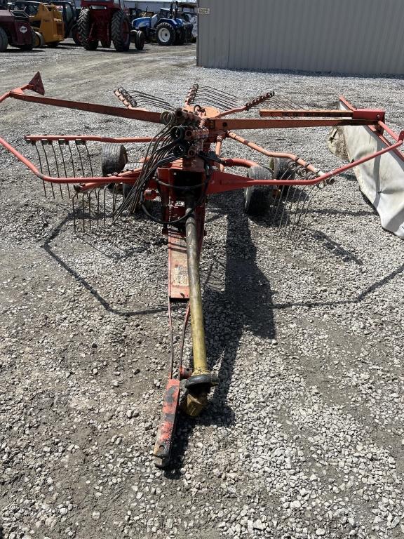 Kuhn GA4100TH Hay Rake