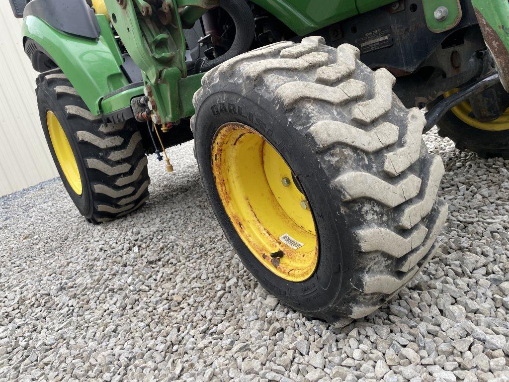 John Deere 2025R Tractor