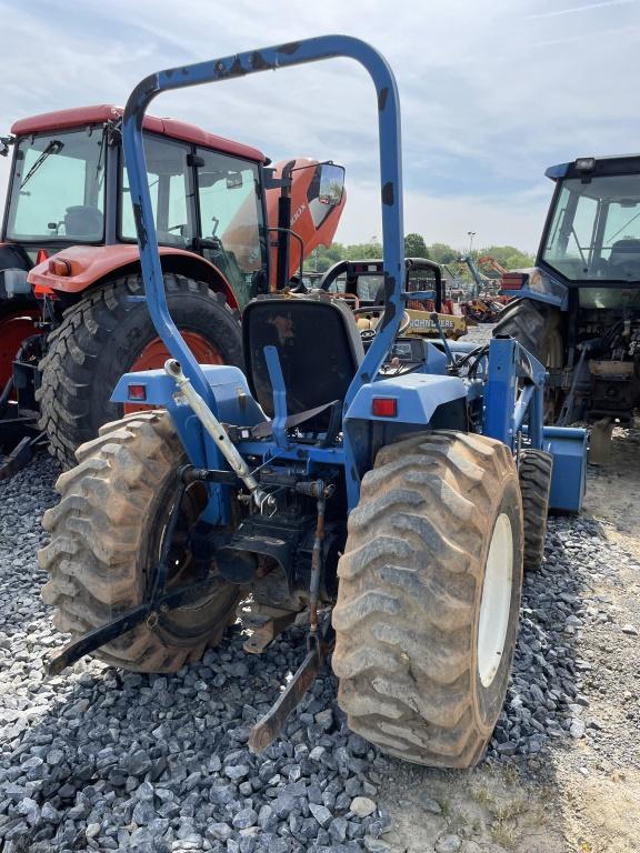 New Holland TC30 Tractor