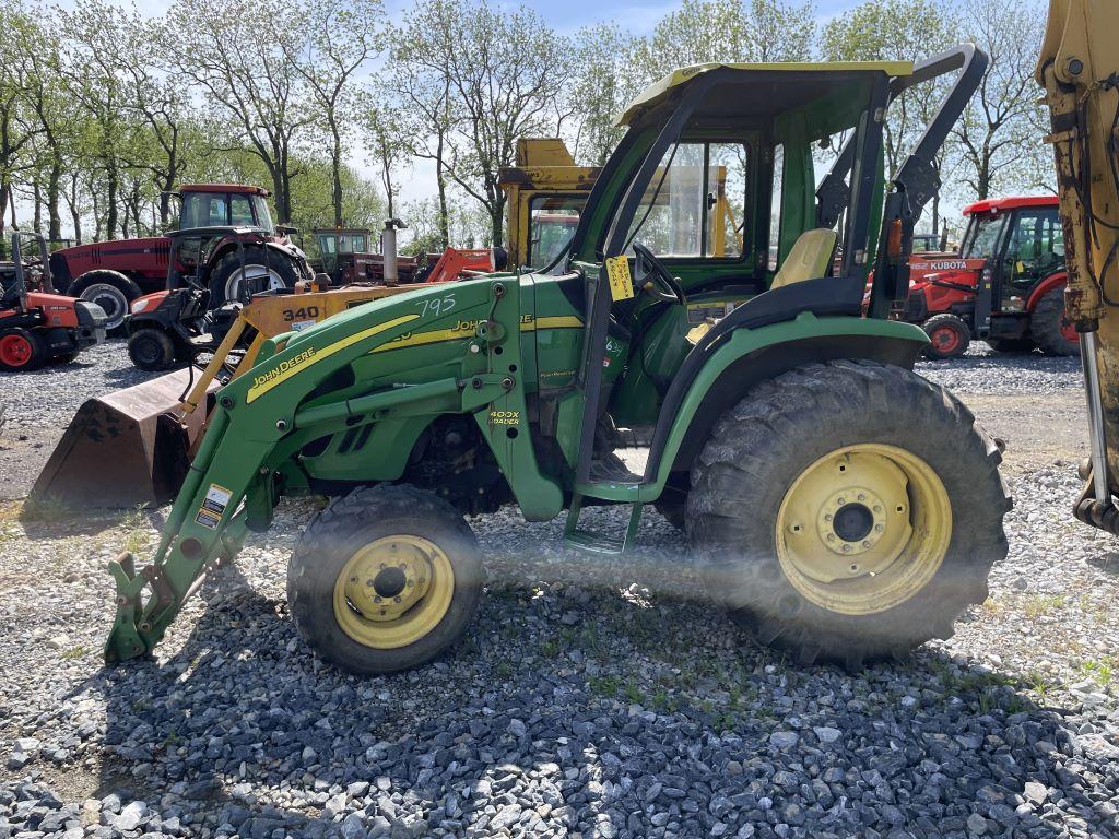 John Deere 4520 Tractor