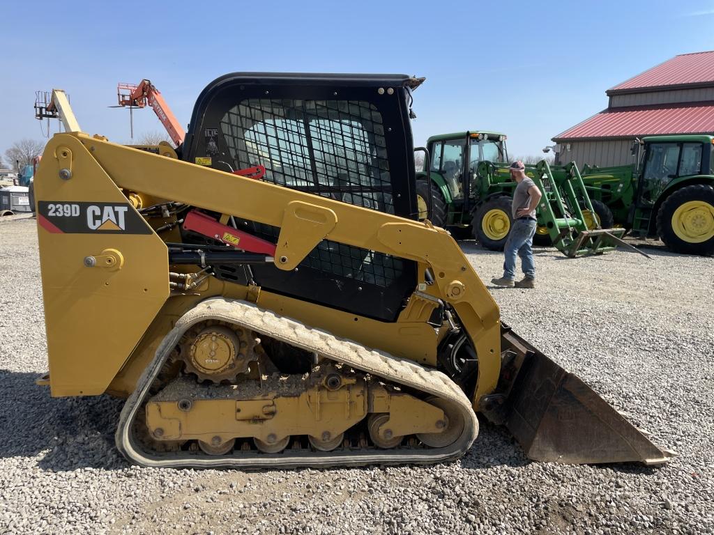 Caterpillar 239D Track Skid Steer