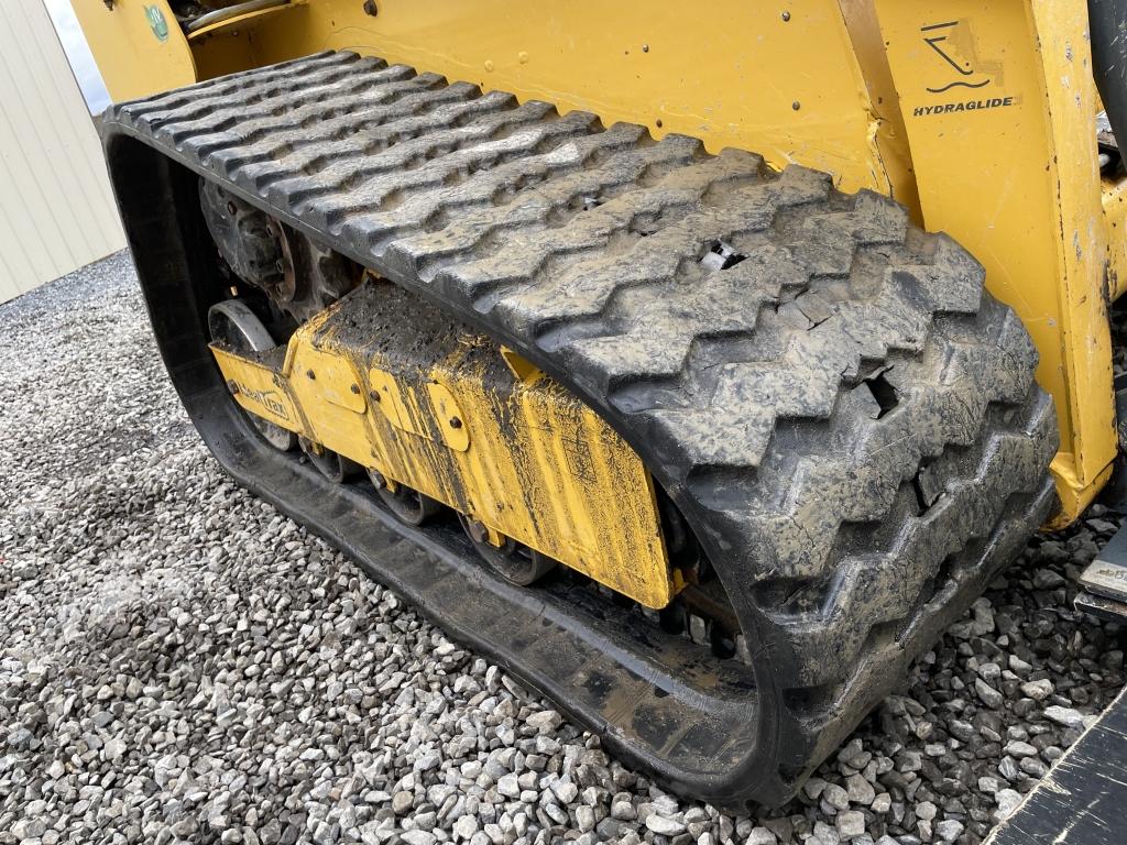 Gehl RT165 Track Skid Loader