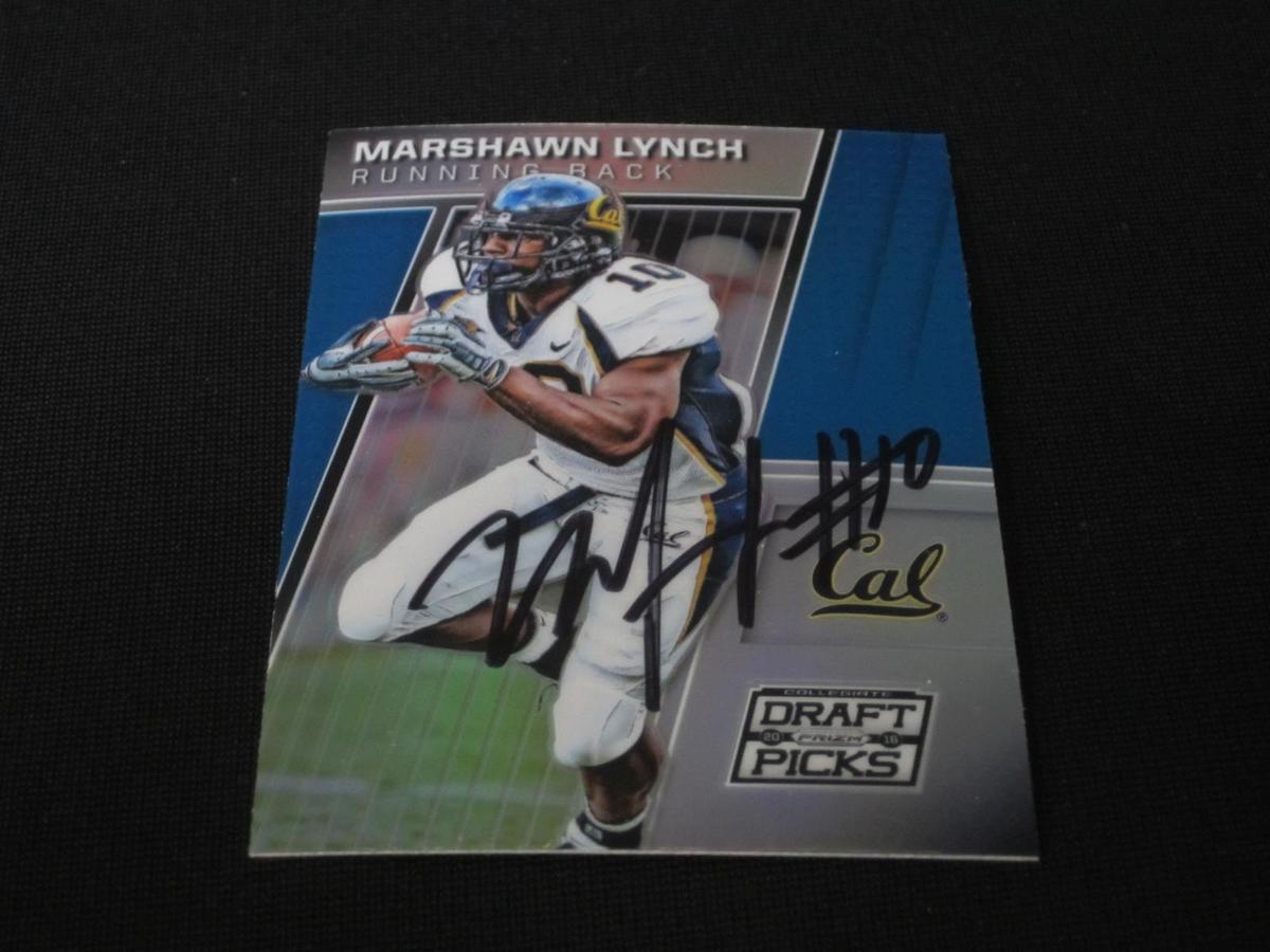 2016 PRIZM MARSHAWN LYNCH AUTOGRAPH COA