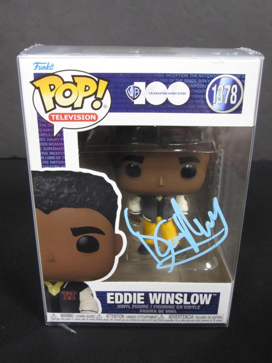 DARIUS MCCRARY SIGNED FUNKO POP COA