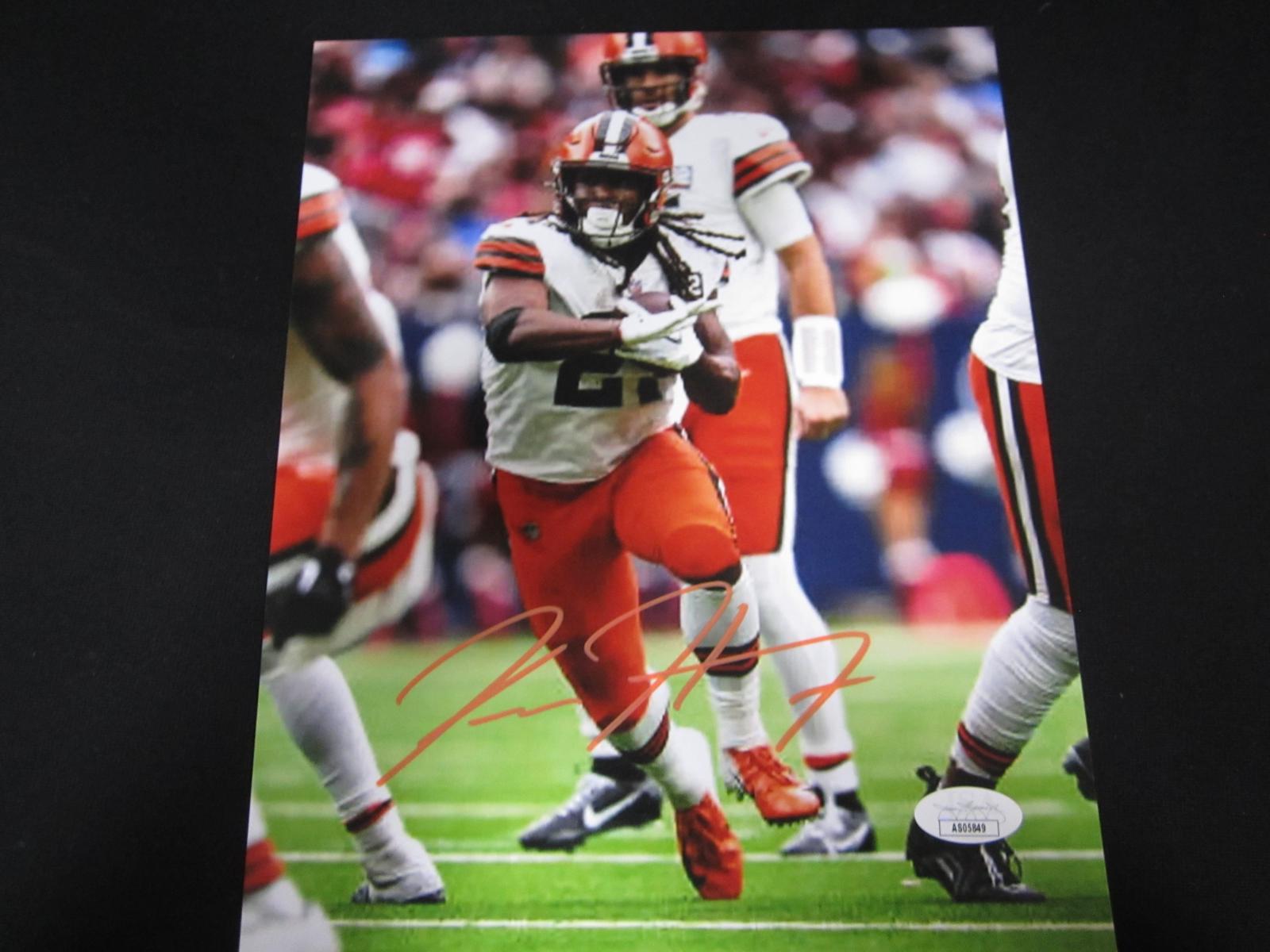 Kareem Hunt Signed Browns 8x10 Photo JSA COA