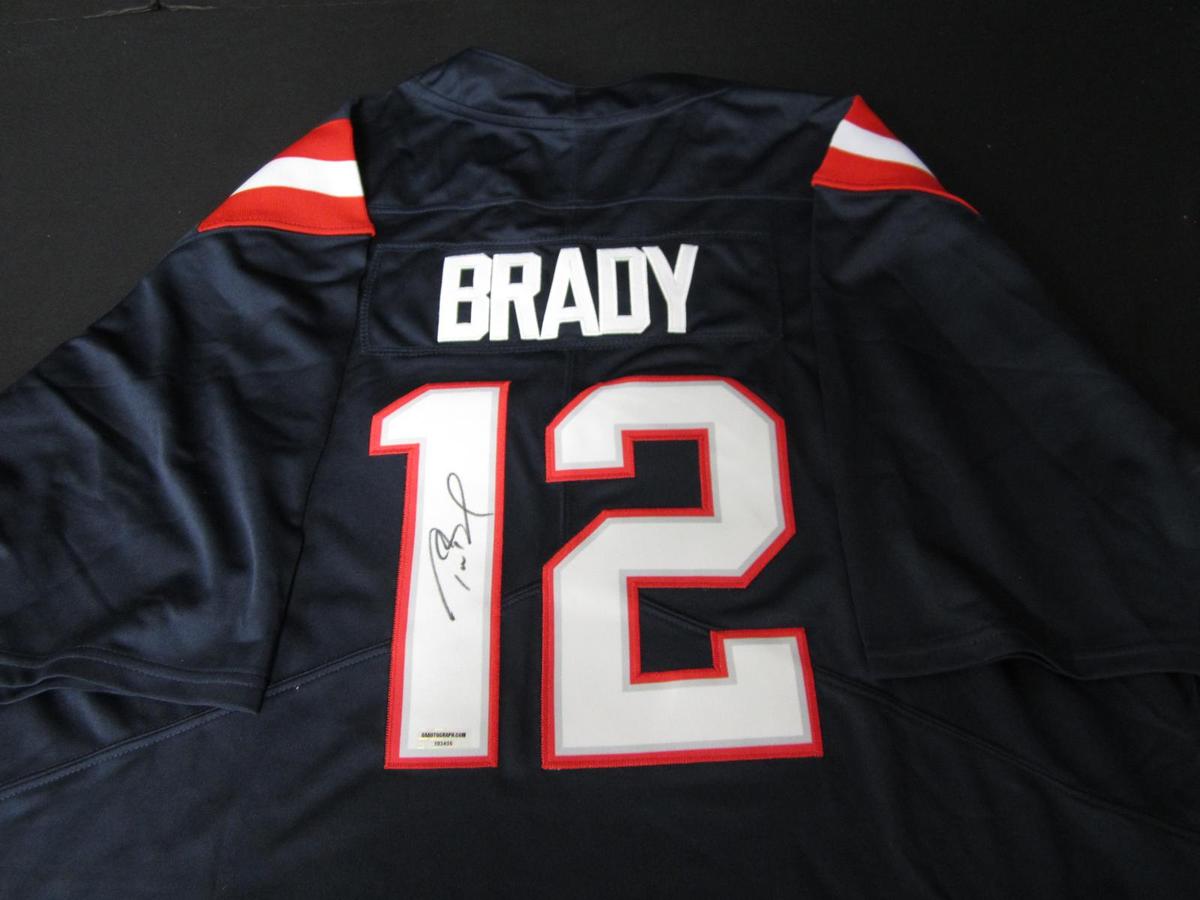 PATRIOTS TOM BRADY SIGNED JERSEY GAA COA