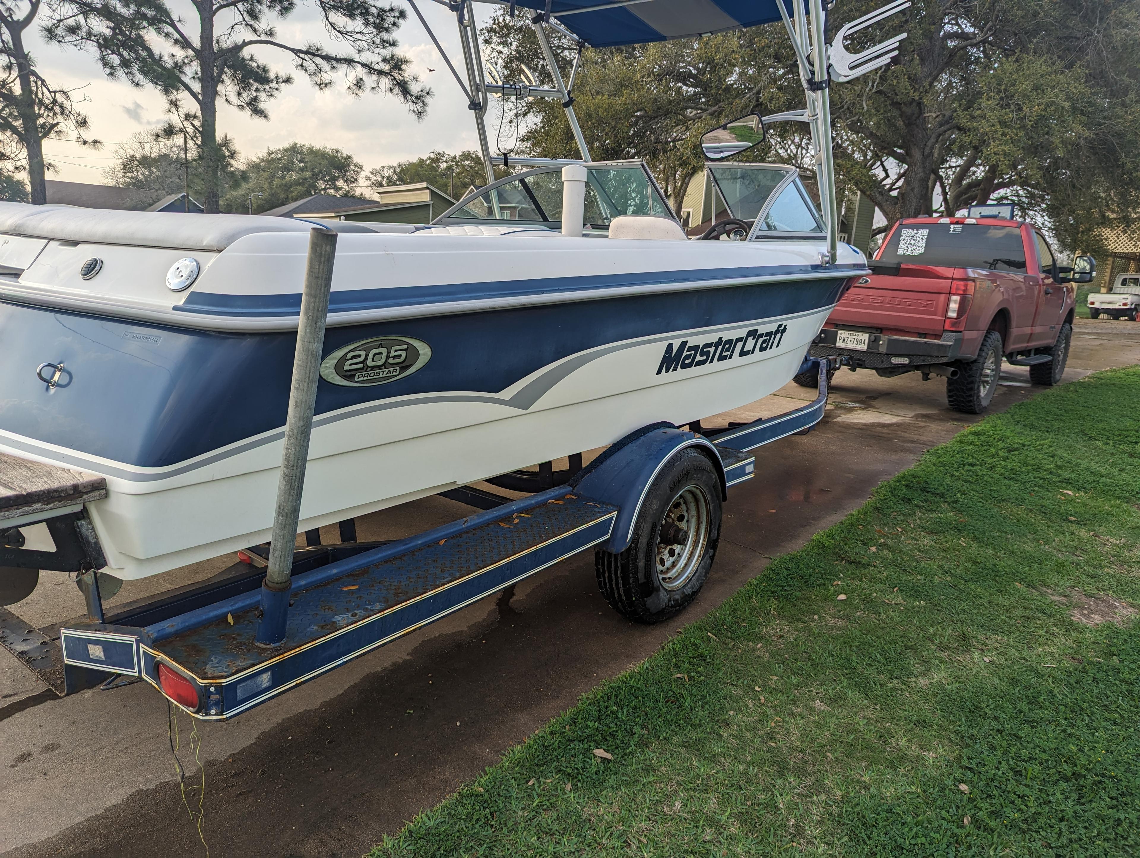 2000 Mastercraft Prostar 205