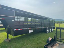 Circle W Livestock trailer