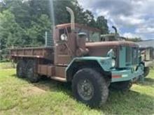 AM GENERAL 2.5 TON FLATBED