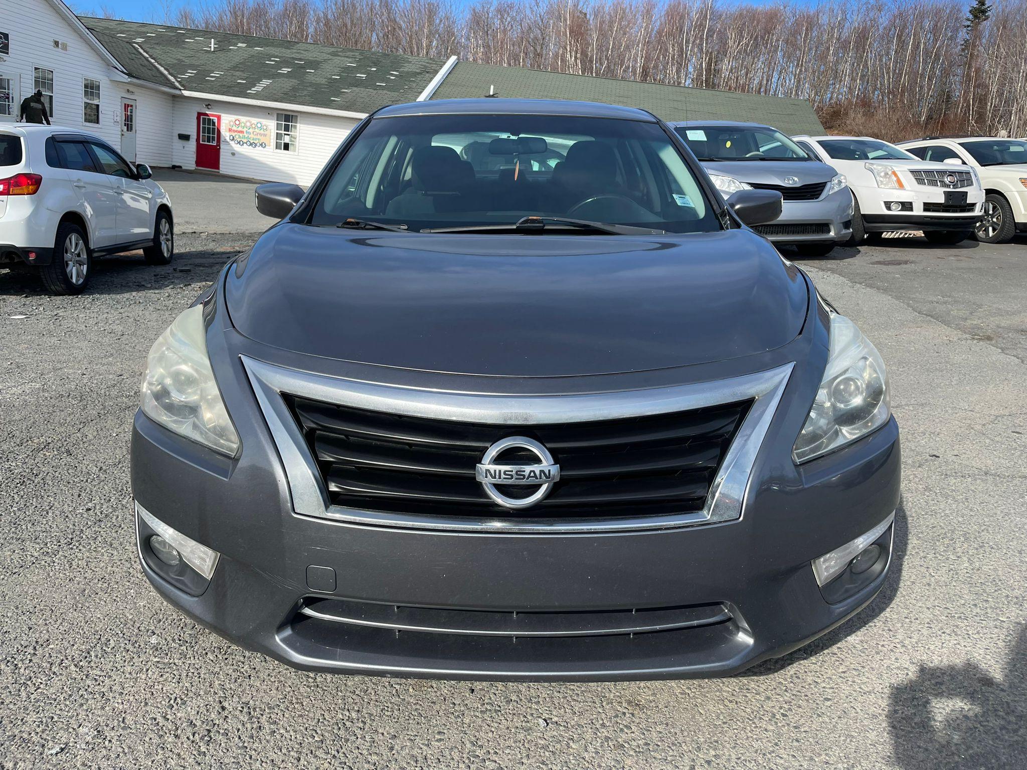 2014 NISSAN ALTIMA AV