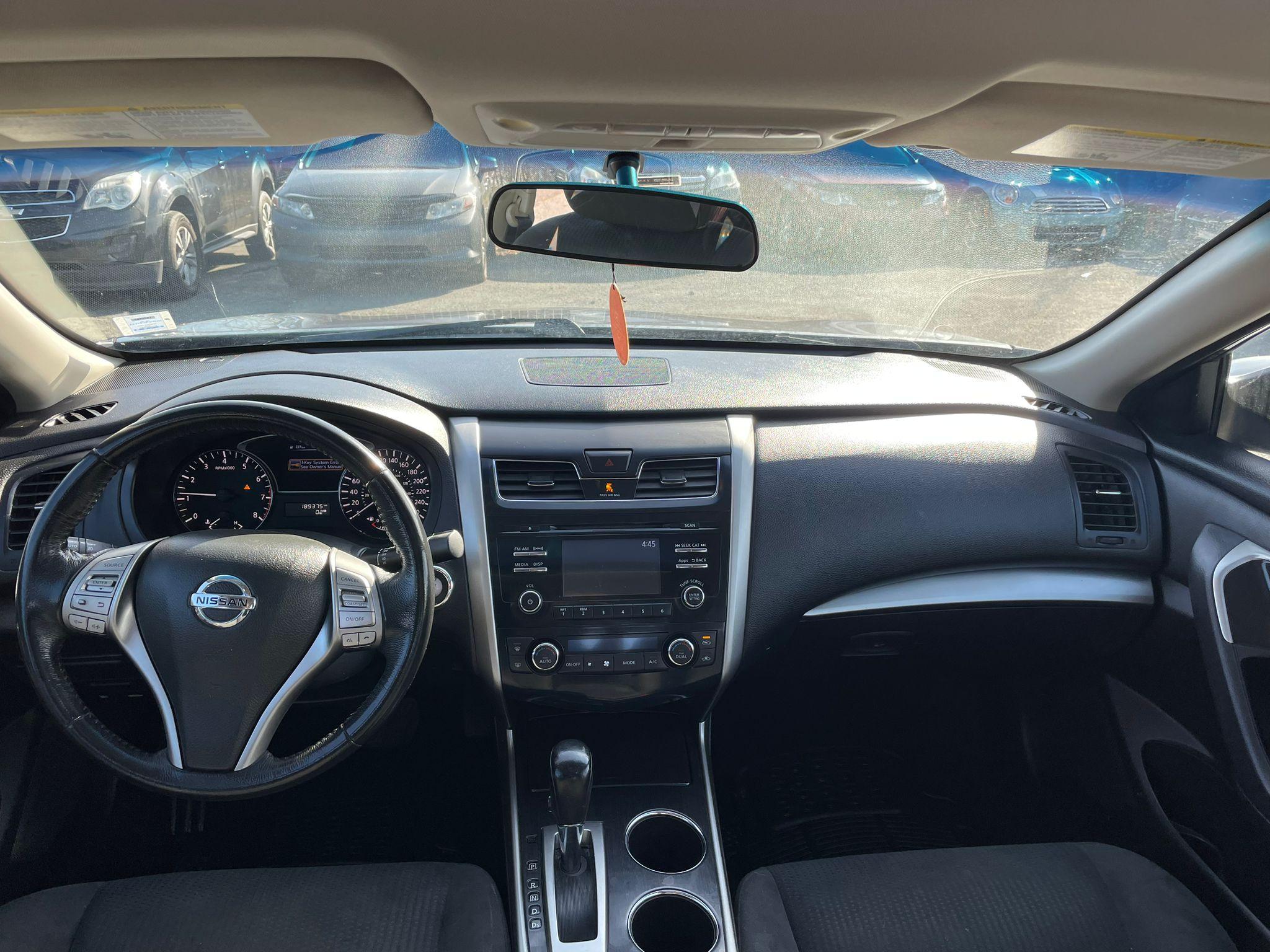 2014 NISSAN ALTIMA AV