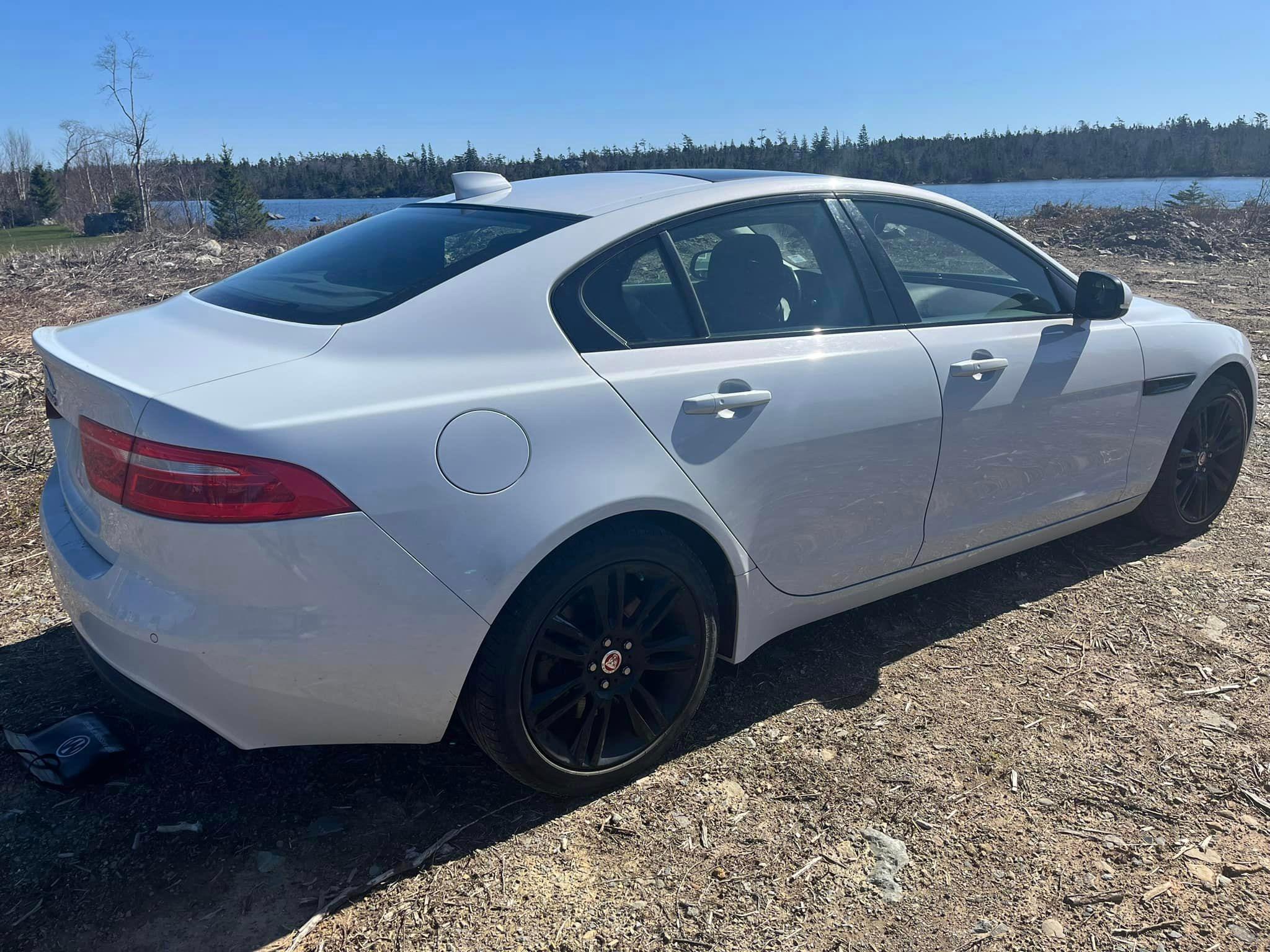 2017 JAGUAR XE