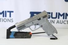 Taurus PT24/7 G2 .40 S&W