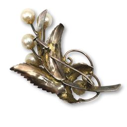 14K Gold and Pearl Flourish Pin Brooch