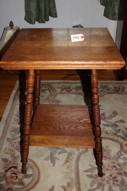 Antique oak end table, 2 tier, spool legs