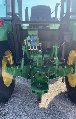 2014 John Deere 5085E