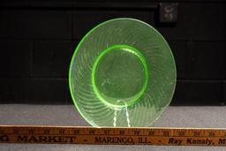 Uranium Glass Optic Swirl Plate