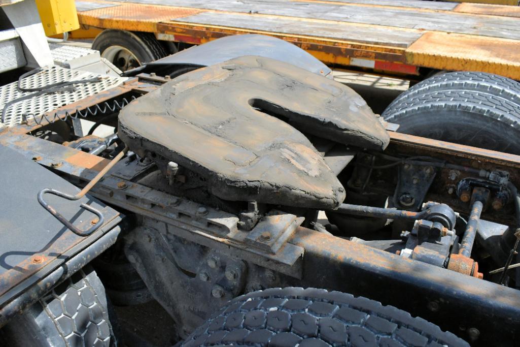 1991 Kenworth Model T800 Tandem Axle Semi-Tractor