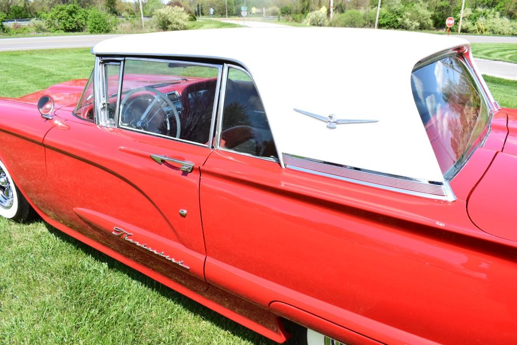 1960 Ford Thunderbird, 390