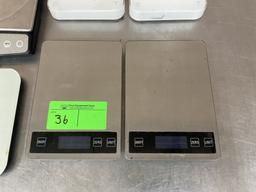 Lot of Countertop Scales