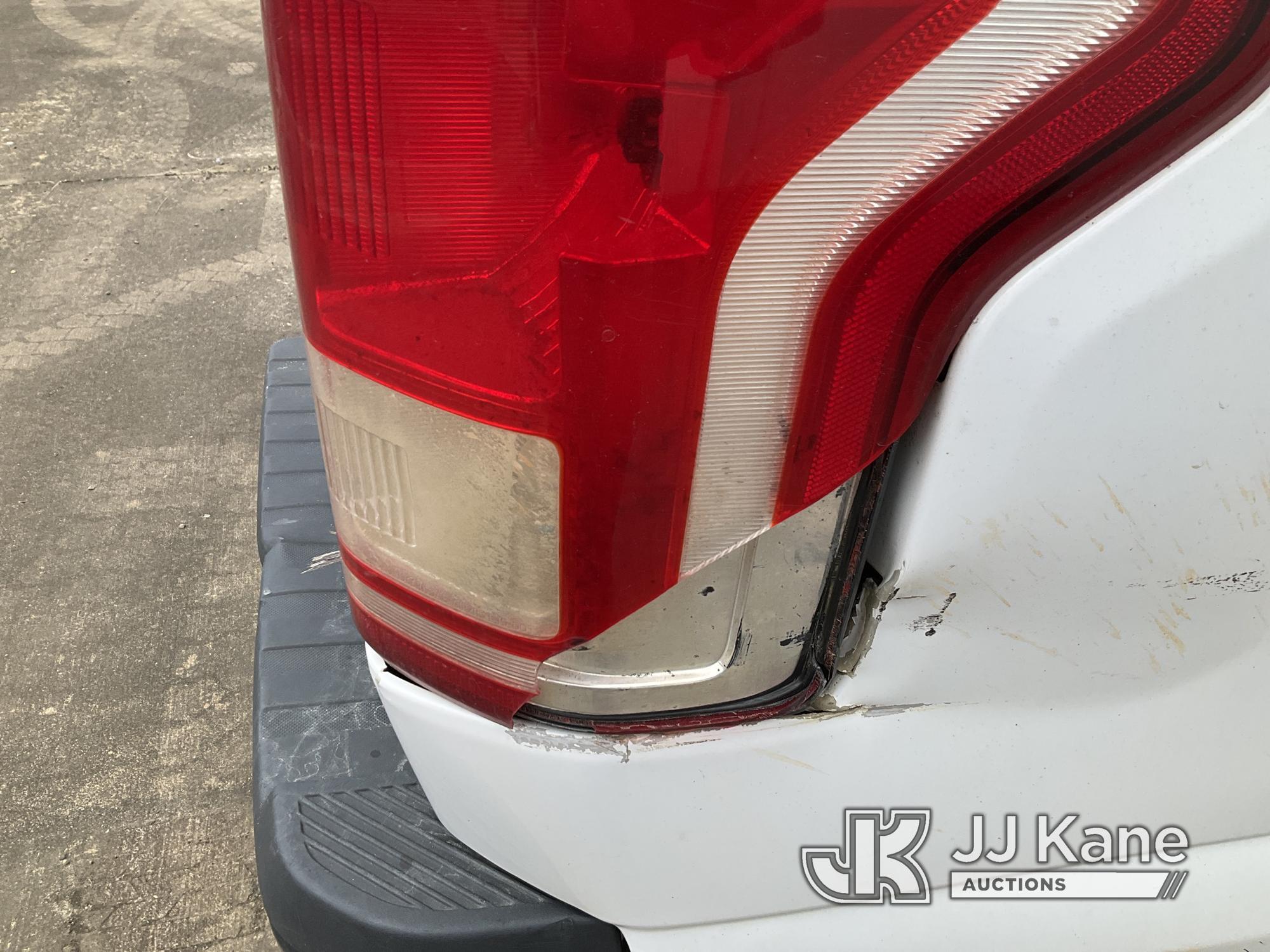 (Conway, AR) 2015 Ford F150 4x4 Extended-Cab Pickup Truck Runs & Moves) (No Battery, Check Engine Li