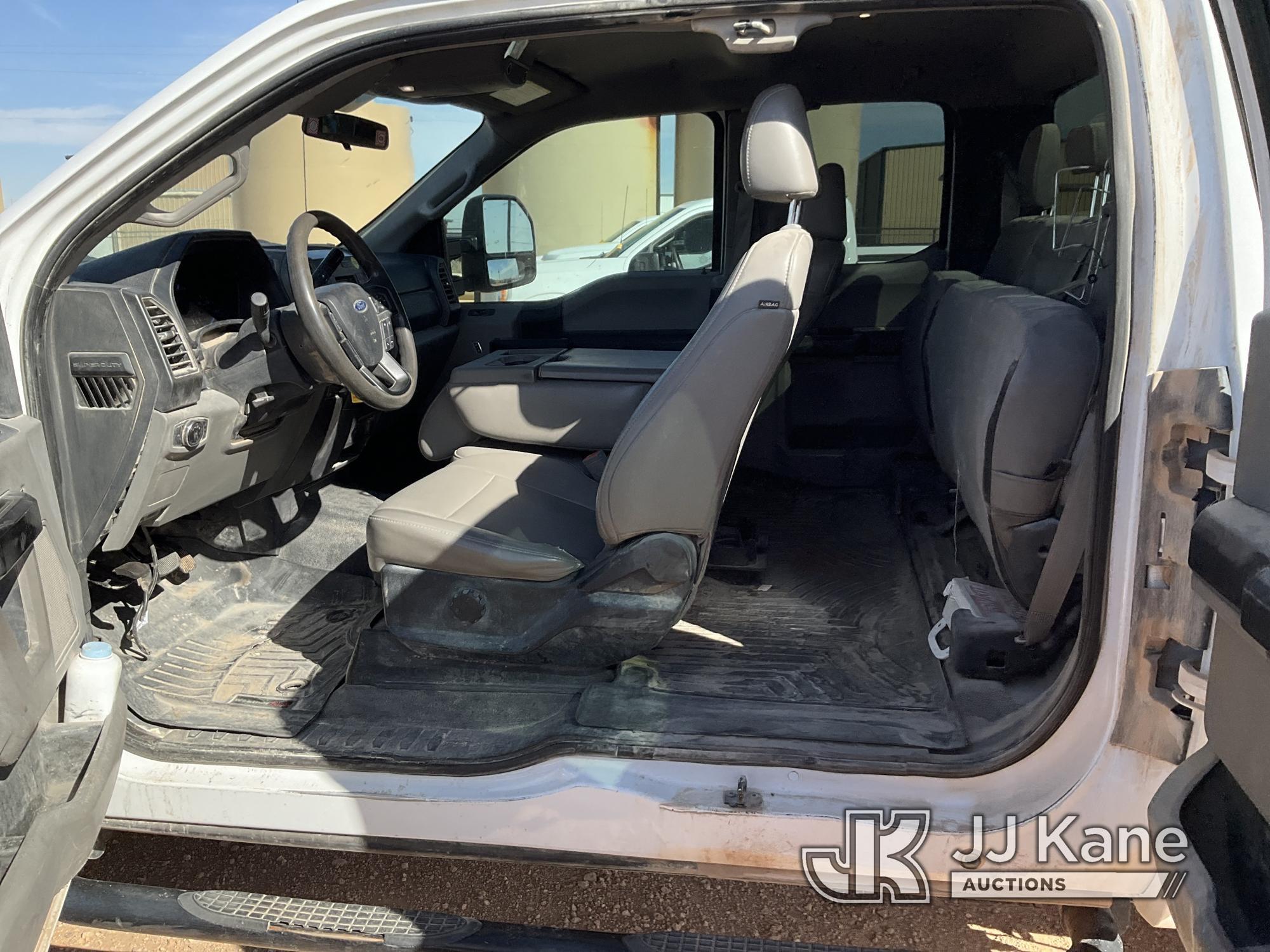 (Midland, TX) 2019 Ford F250 4x4 Extended-Cab Pickup Truck Runs & Drives) (Jump To Start, Tailgate D