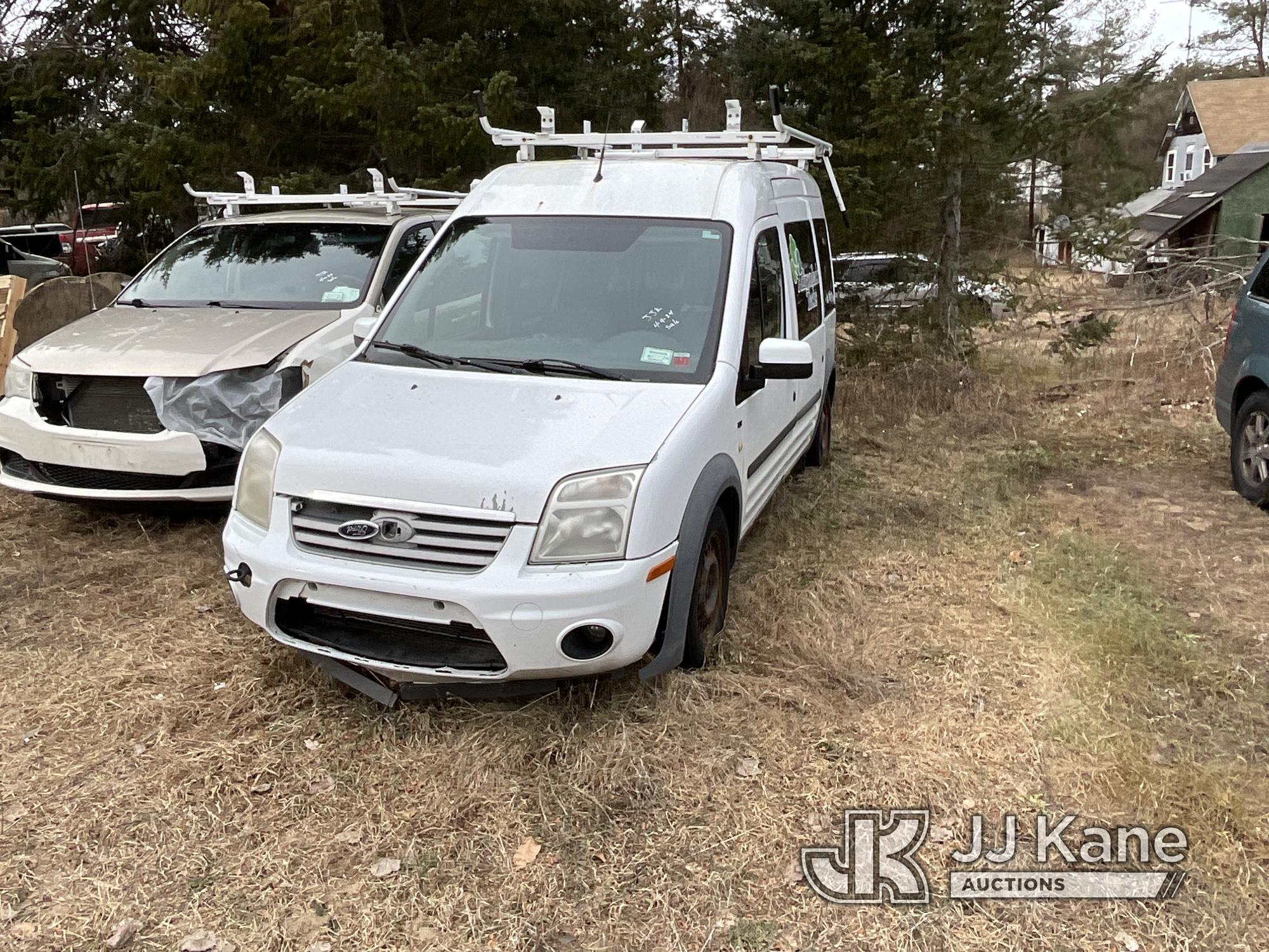 (Saint Regis Falls, NY) 2013 Ford Transit Connect Mini Cargo Van Does Not Run Or Move, Condition Unk