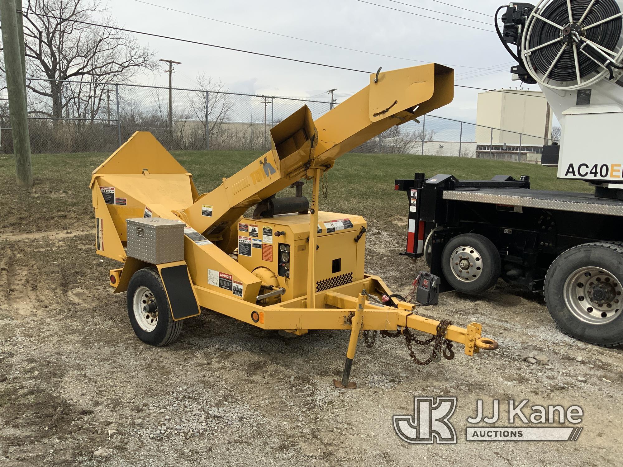 (Fort Wayne, IN) 2004 Altec WC-DC12 Chipper (12in Drum), trailer mtd. NO TITLE) (Not Running, Condit