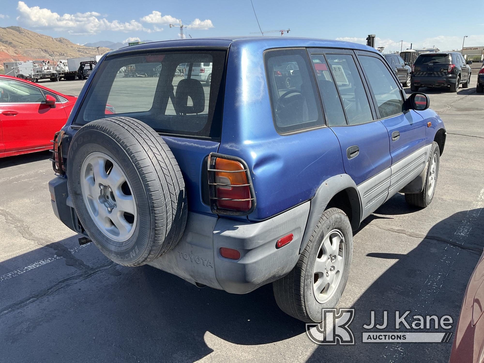 (Salt Lake City, UT) 1996 Toyota Rav-4 4x4 4-Door Sport Utility Vehicle Not Running, Condition Unkno