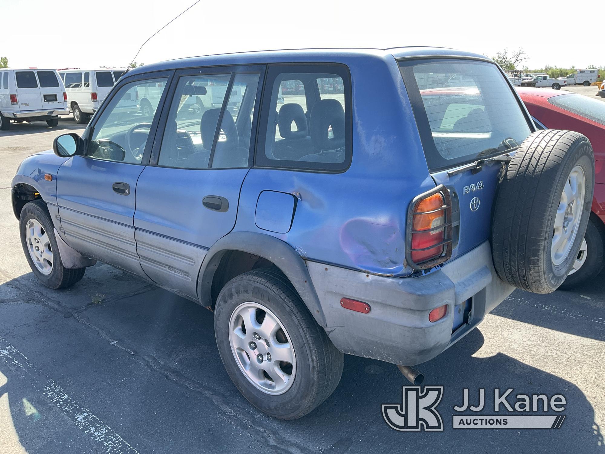 (Salt Lake City, UT) 1996 Toyota Rav-4 4x4 4-Door Sport Utility Vehicle Not Running, Condition Unkno