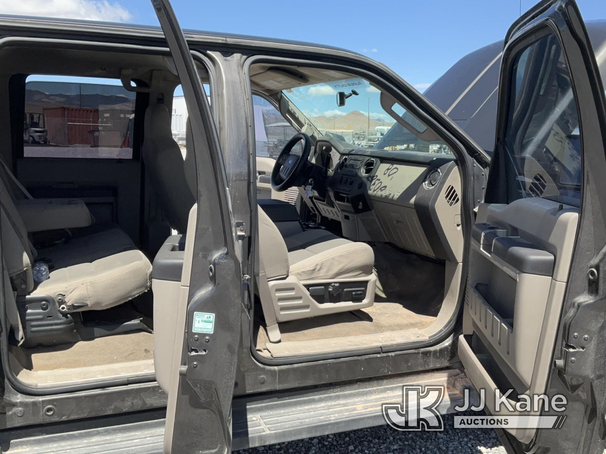 (Las Vegas, NV) 2008 Ford F250 4x4 Jump To Start, Runs & Moves