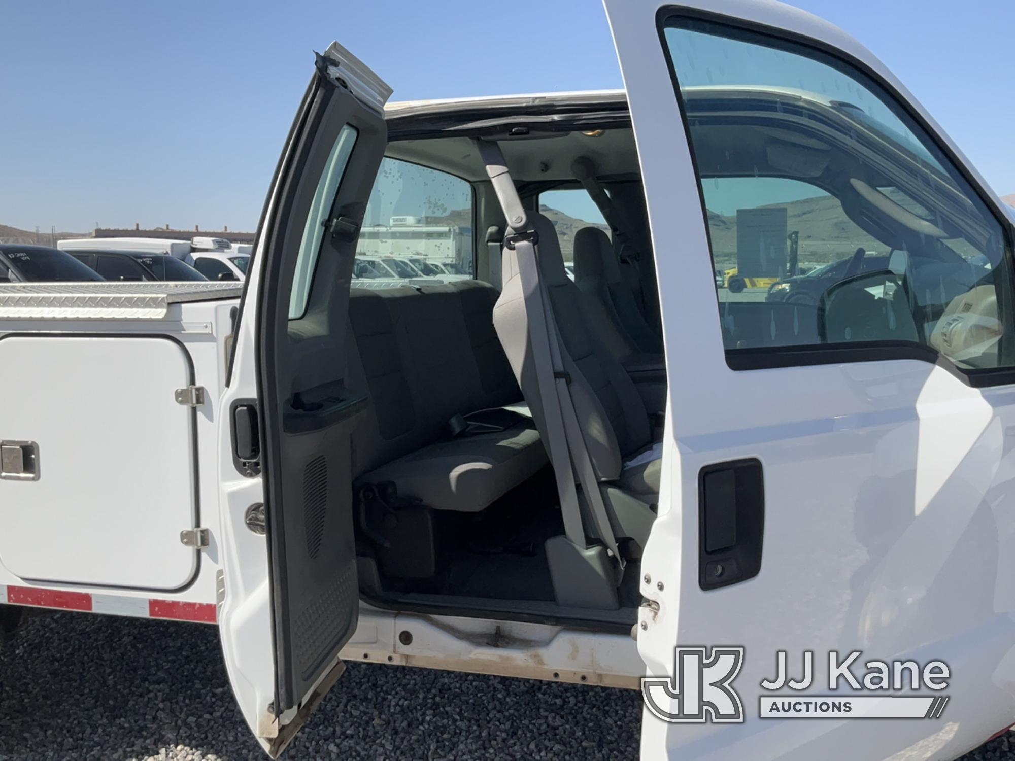 (Las Vegas, NV) 2006 Ford F250 4x4 Runs & Moves