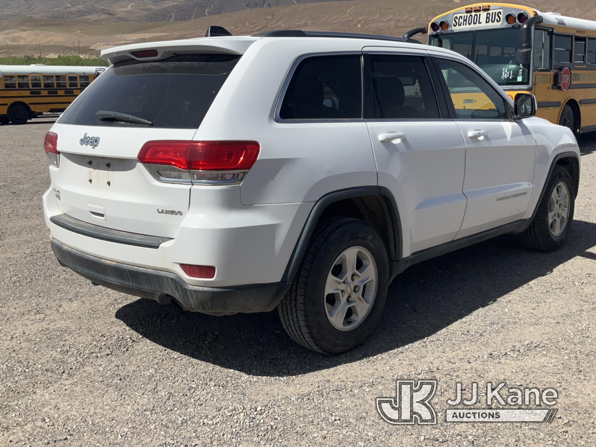 (McCarran, NV) 2014 Jeep Grand Cherokee Laredo 4x4 Sport Utility Vehicle, Located In Reno Nv. Contac