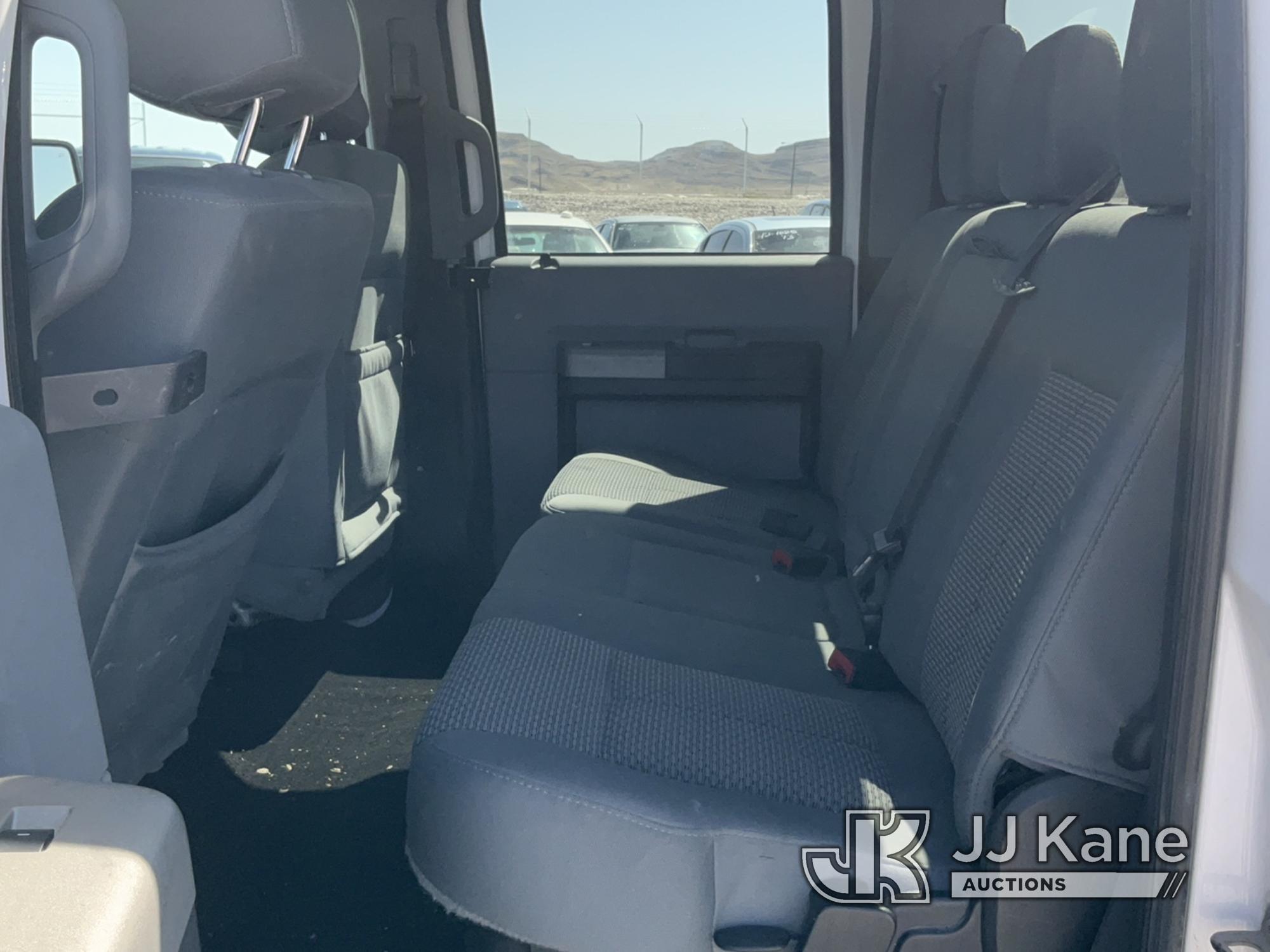 (Las Vegas, NV) 2016 Ford F250 4x4 Towed In, No Console Check Engine Light On, Engine Noise, Runs &