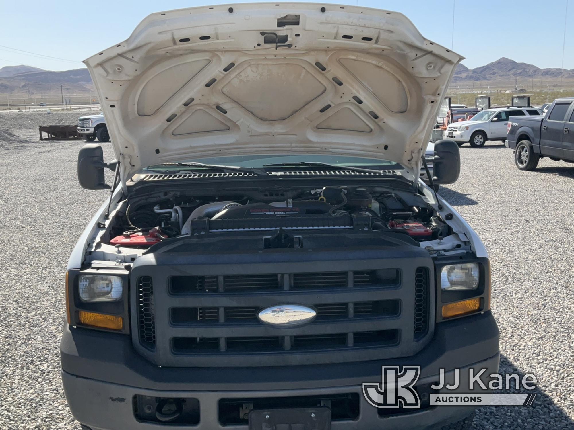 (Las Vegas, NV) 2006 Ford F250 4x4 Runs & Moves