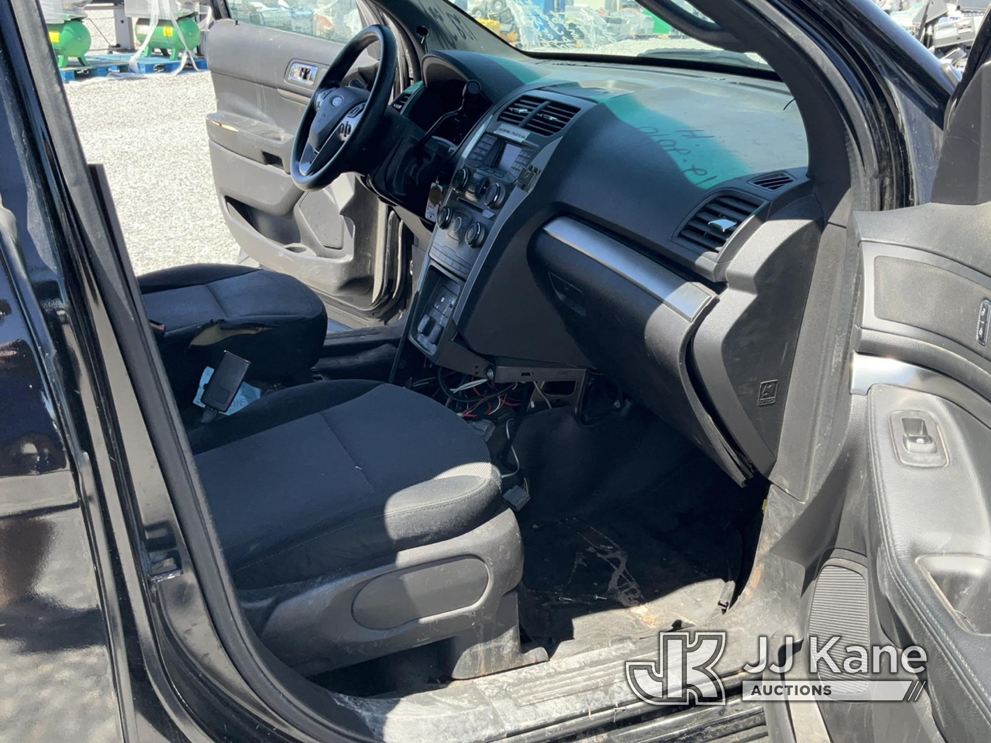 (Las Vegas, NV) 2014 Ford Explorer AWD Police Interceptor Body & Interior Damage, No Console, Rear S