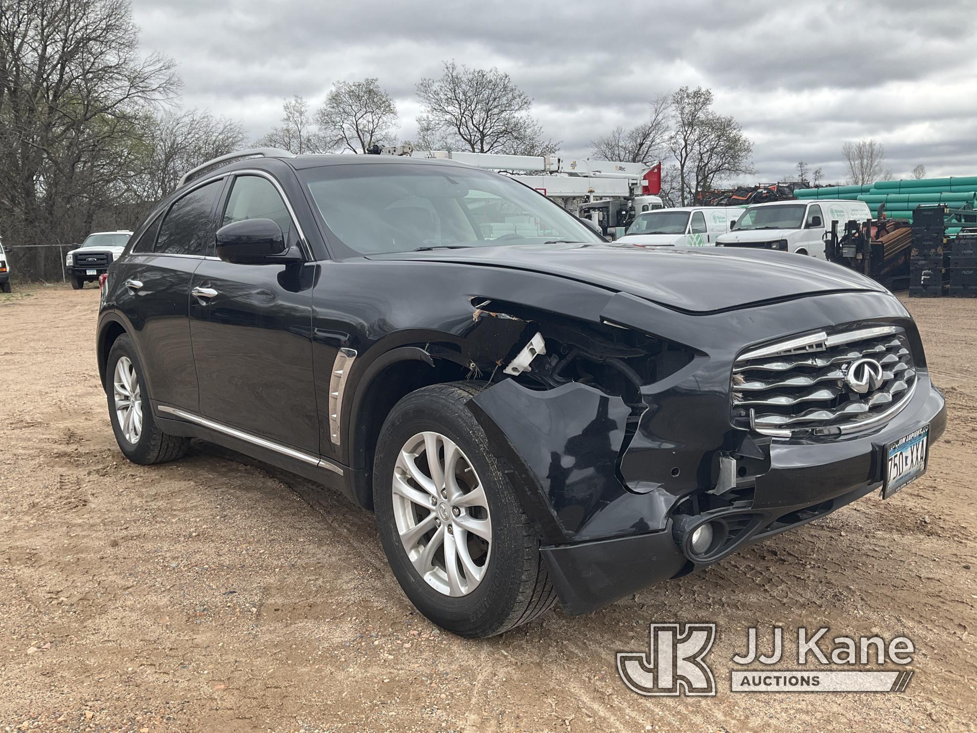 (Shakopee, MN) 2011 Infinity FX35 Sport Utility Vehicle Starts, Runs, Moves, Front end damage, body