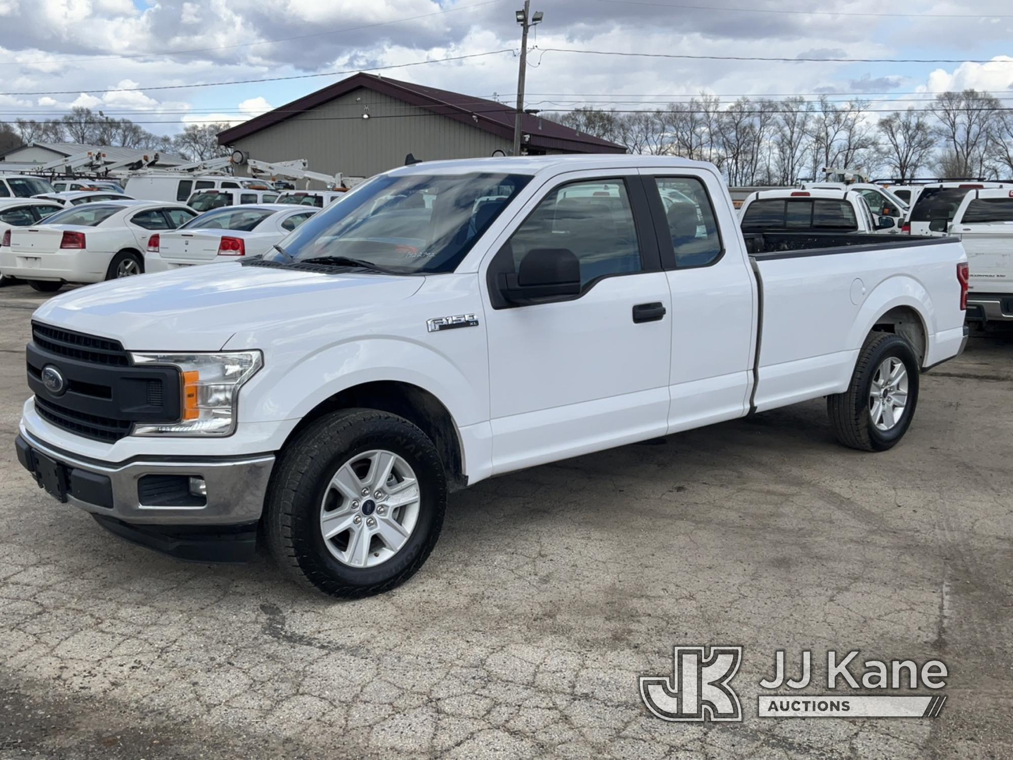 (South Beloit, IL) 2020 Ford F150 Extended-Cab Pickup Truck Runs & Moves) (Check Engine Light On, Mo