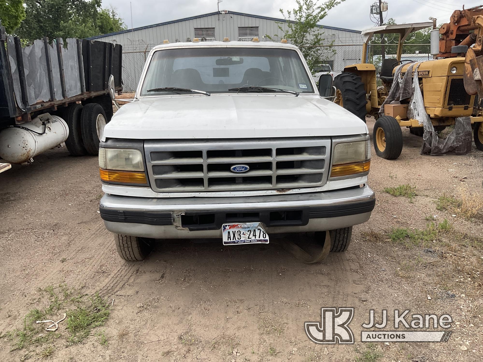 (Houston, TX) 1996 Ford F350 Crew-Cab Dual Wheel Pickup Truck Not Running, Condition Unknown) (Per s